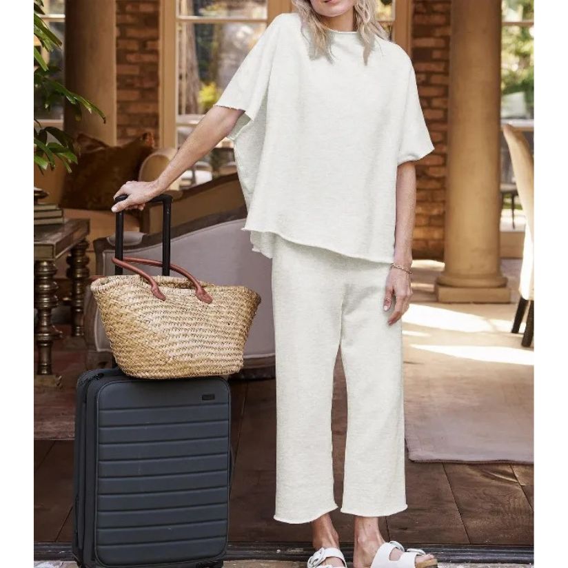 Carolla – Relaxed Two-Piece Lounge Set